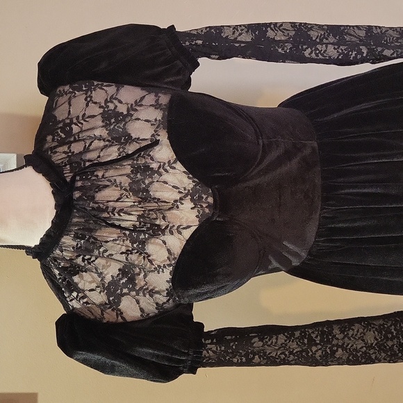 Dolls Kill x Wizard Of Oz Dress - Picture 6 of 15